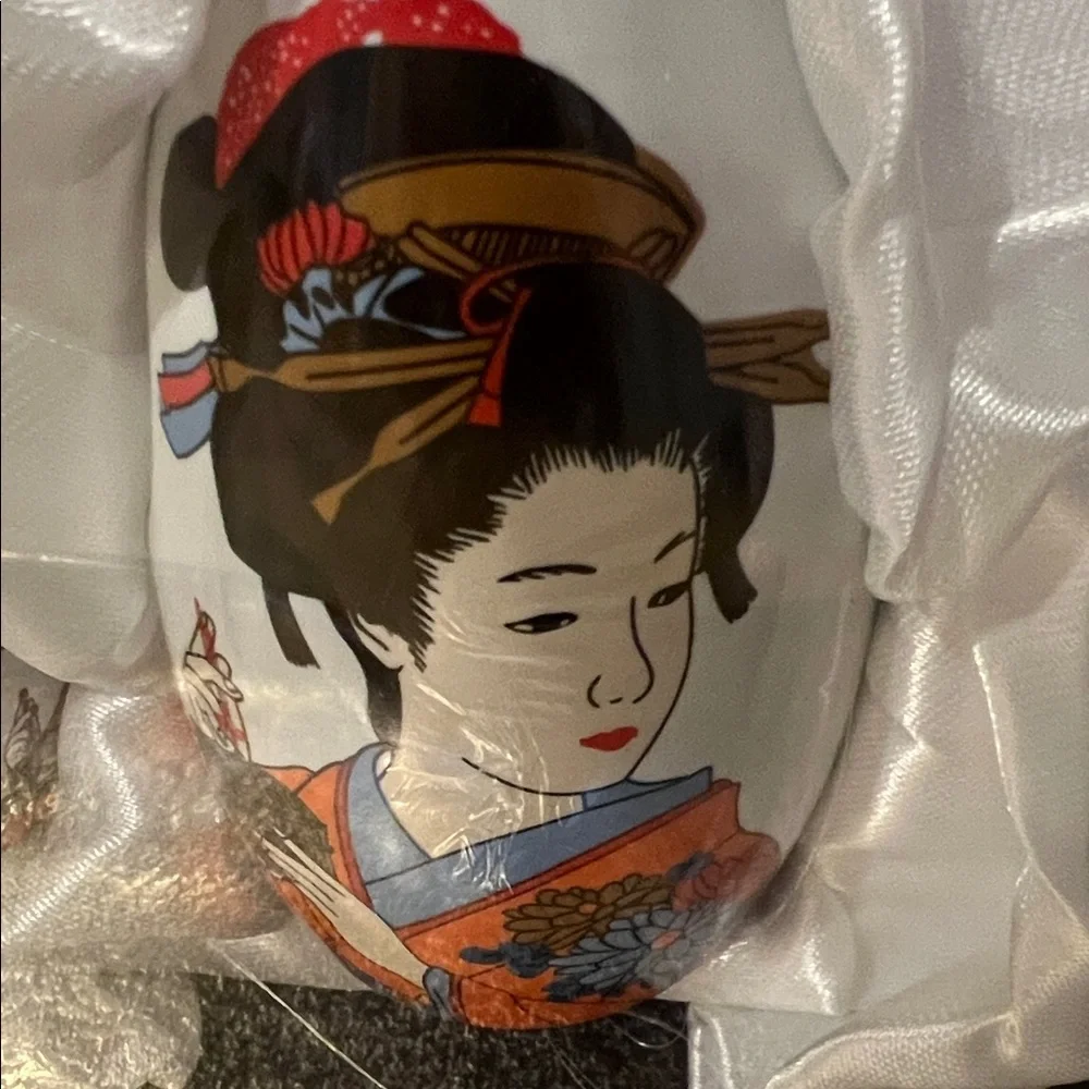 #1199=Elegant Geisha Tea Set - White and Red - Picture 3 of 6